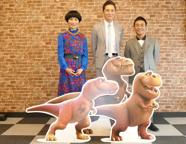 『アーロと少年』片桐はいり、松重豊、八嶋智人／photo：Ryo Uchida