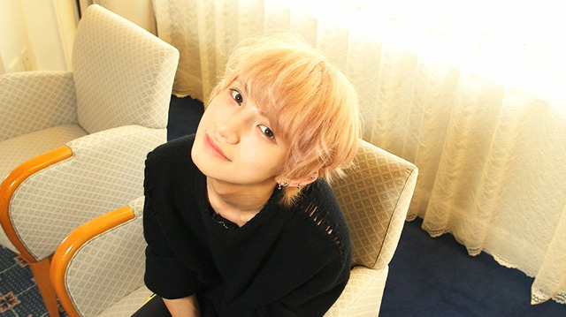 とまん「XOX」(c)真田ちか／講談社・ultraCeep Inc. (c)Sony Music Records. All Rights Reserved.