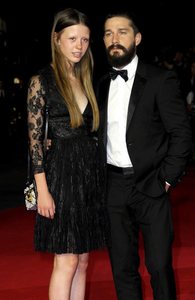 シャイア・ラブーフ＆ミア・ゴス