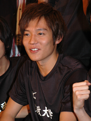 キャプテンが書き込んだ言葉は——絆