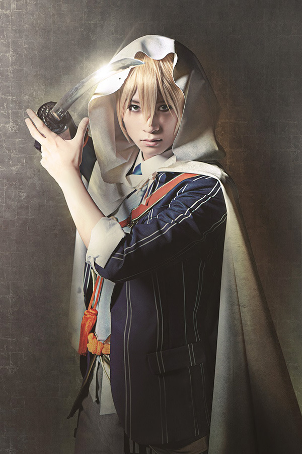 山姥切国広 役： 荒牧慶彦-(C)舞台『刀剣乱舞』製作委員会