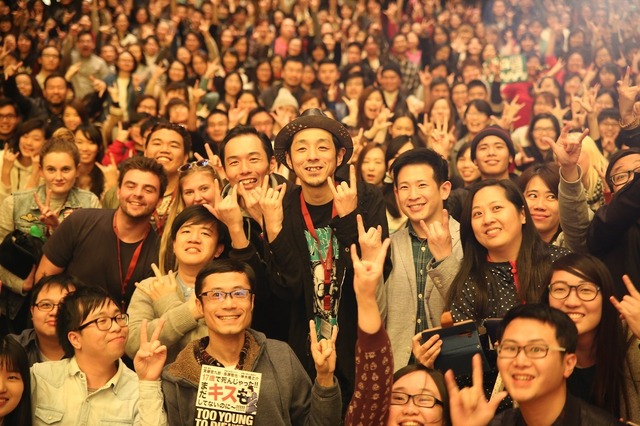 第40回香港国際映画祭に参加した宮藤官九郎監督