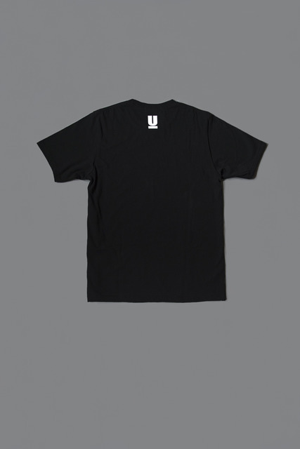 アンダーカバーとのコラボレーションTシャツ