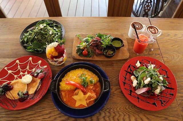 『シビル・ウォー／キャプテン・アメリカ』東京・渋谷マーベル・カフェ