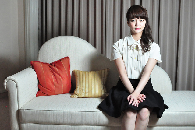 多部未華子『あやしい彼女』／photo：Naoki Kurozu