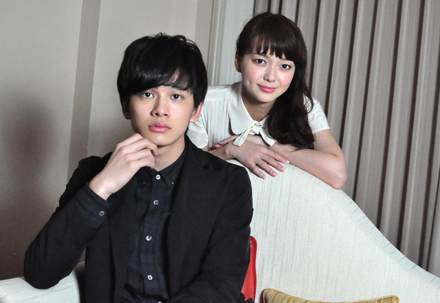 北村匠海、多部未華子『あやしい彼女』／photo：Naoki Kurozu