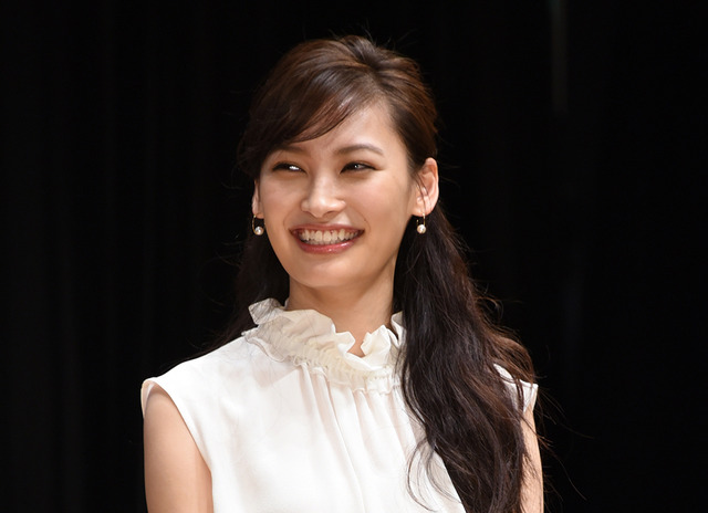 大政絢／「私結婚できないんじゃなくて、しないんです」完成披露試写会