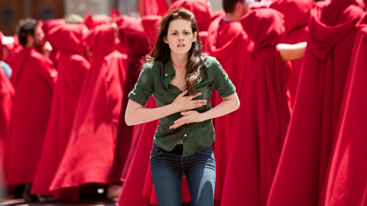 『ニュームーン／トワイライト・サーガ』 -(C) 2009 SUMMIT ENTERTAINMENT, LLC. ALL RIGHTS RESERVED.