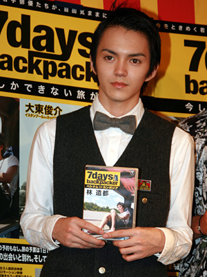 香草は苦手？　アンコールワットの夕陽にリベンジ誓う林さん