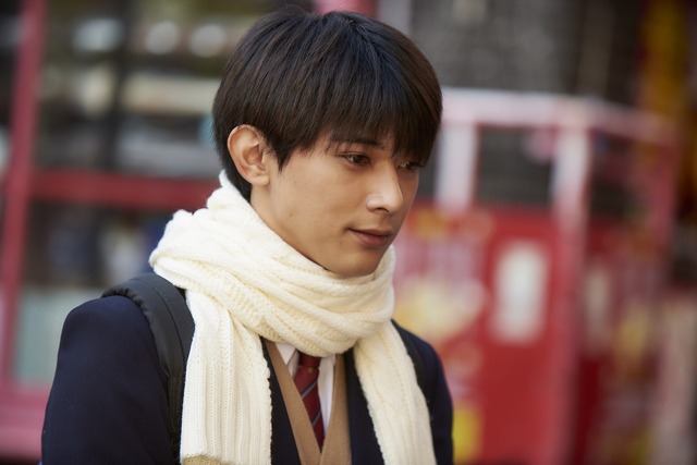 吉沢亮／『オオカミ少女と黒王子』（C）八田鮎子／集英社 （C）2016 映画「オオカミ少女と黒王子」製作委員会