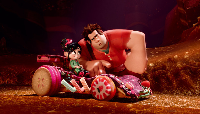 『シュガー・ラッシュ』／2013 (C) Disney. Licensed characters used with permission. Zangief and Vega (C) CAPCOM U.S.A, Inc. Sonic, Dr. Eggman and Neff (C) SEGA, Clyde (C) NAMCO BANDAI Games Inc., And Q*bert (C) Columbia Pictures Industries, Inc. All Rights Reserved.