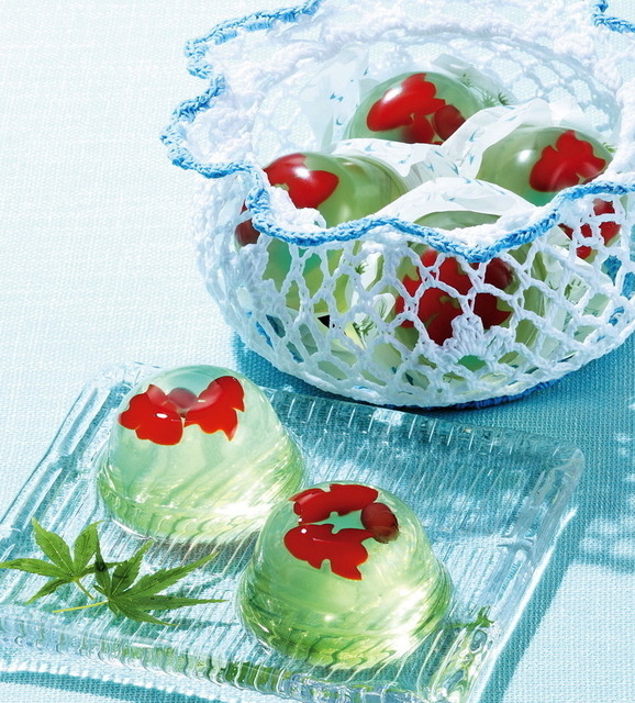 〈宗家源吉兆庵〉金魚（2,000円）