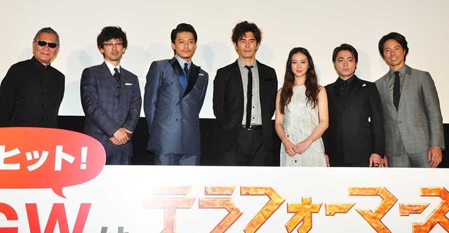 三池崇史監督＆滝藤賢一＆小栗旬＆伊藤英明＆武井咲＆山田孝之＆ケイン・コスギ／『テラフォーマーズ』初日舞台挨拶