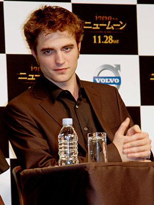 今年の春に続く来日