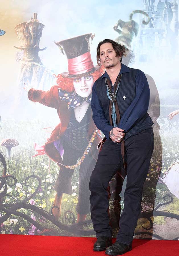 ジョニー・デップ『アリス・イン・ワンダーランド／時間の旅』記者会見@ロンドン