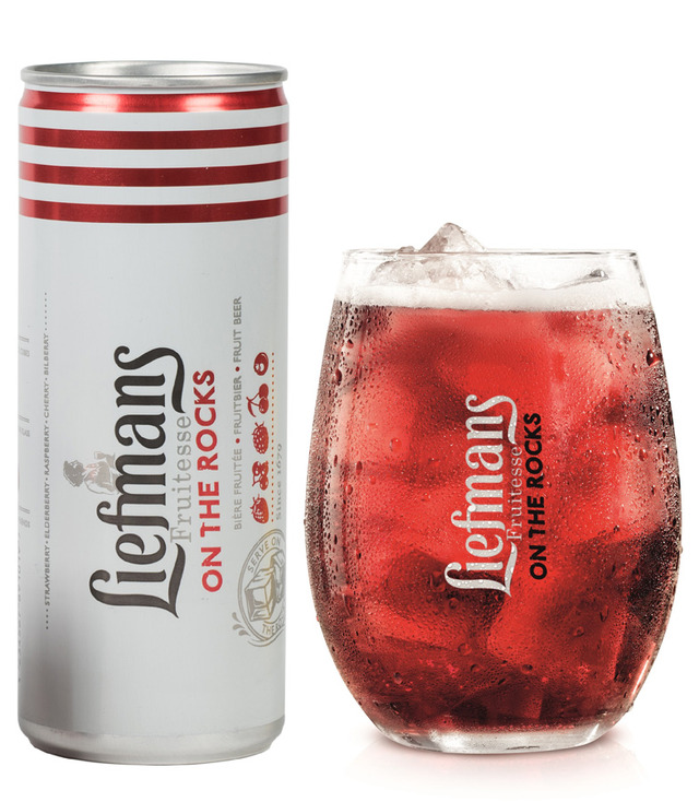 ベルギーのフルーツビール「リーフマンス」。チェリーをベースに18か月間熟成させた後、ストロベリー、ラズベリー、チェリー、ブルーベリー、エルダーベリーのフレッシュジュースを ブレンドして造られたとてもユニークでフレッシュな味わいのフルーツ・ビール。