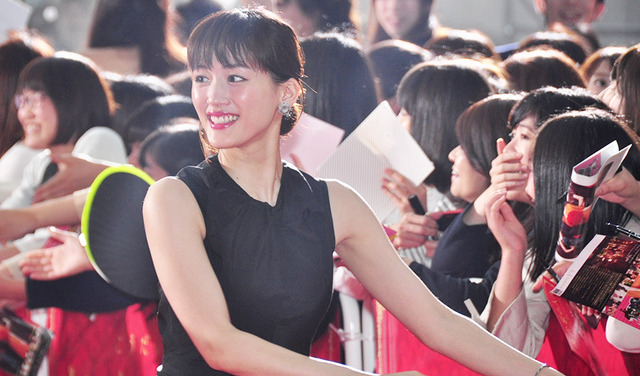 綾瀬はるか／『高台家の人々』レッドカーペット