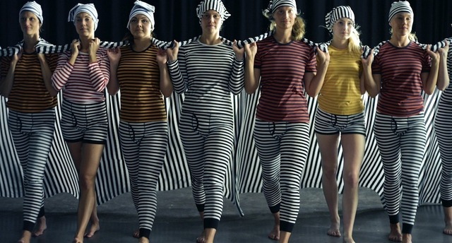 『ファブリックの女王』　(C)Bufo Ltd 2015