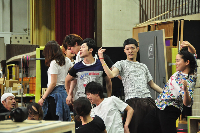 「ラディアント・ベイビー～キース・ヘリングの生涯～」の稽古の模様