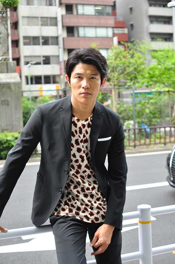 『HK／変態仮面 アブノーマル・クライシス』鈴木亮平／photo：Naoki Kurozu