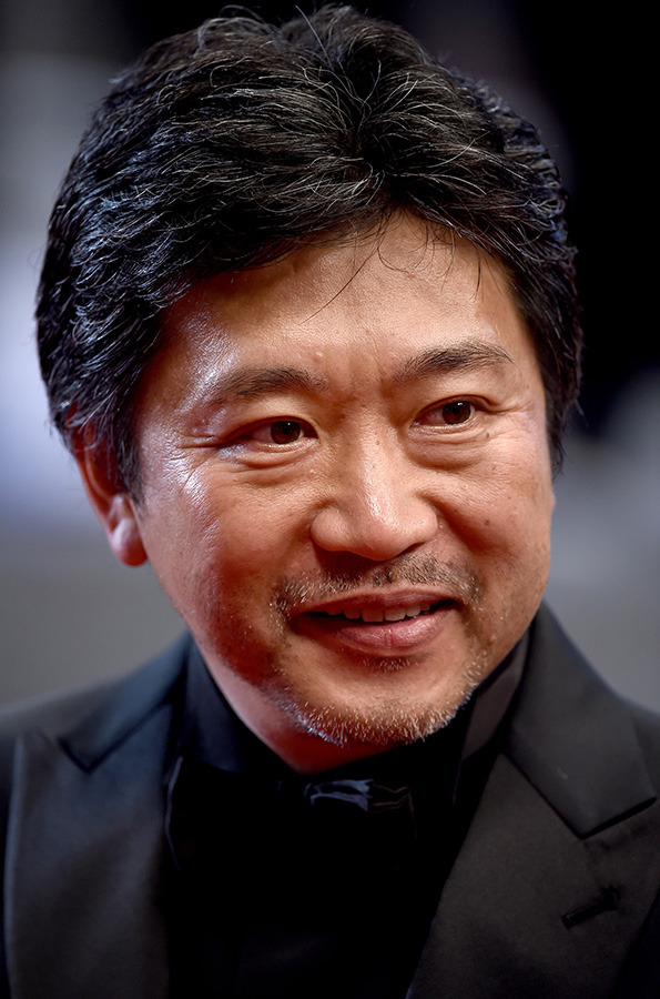 『海よりもまだ深く』inカンヌ国際映画祭フォトコール（C）2016 フジテレビジョン バンダイビジュアル AOI Pro. ギャガ