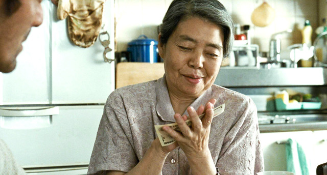 “母の日”記念・樹木希林／『海よりもまだ深く』（C）2016 フジテレビジョン バンダイビジュアル AOI Pro. ギャガ