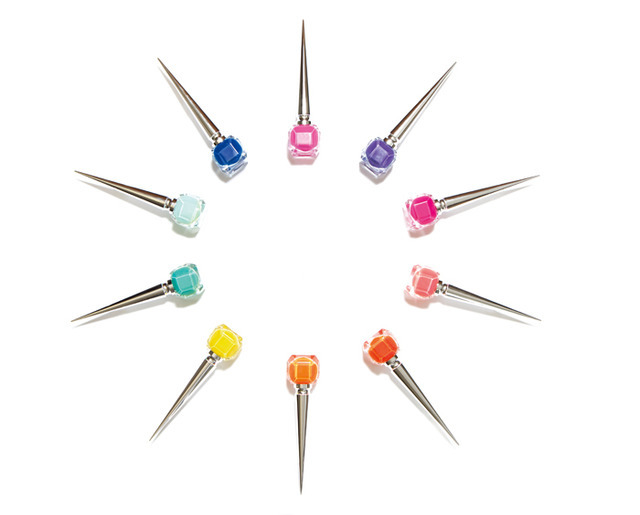 めいっぱい大胆にはじける「ポップ」カラー