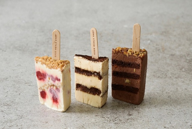 ルミネ池袋8Fコミュニティフロア「THE ROOFTOP FLEA」にて、限定スイーツやドリンク、ビーチサンダルショップなどが9月30日（金）まで展開