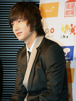 「選択肢の幅の広い俳優になっていきたい」と語るイ・ミンホ