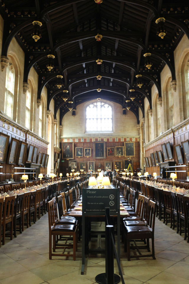 オックスフォード大学クライスト・チャーチ・カレッジの食堂／アリスのはじまりを紐解く旅＜オックスフォード編＞