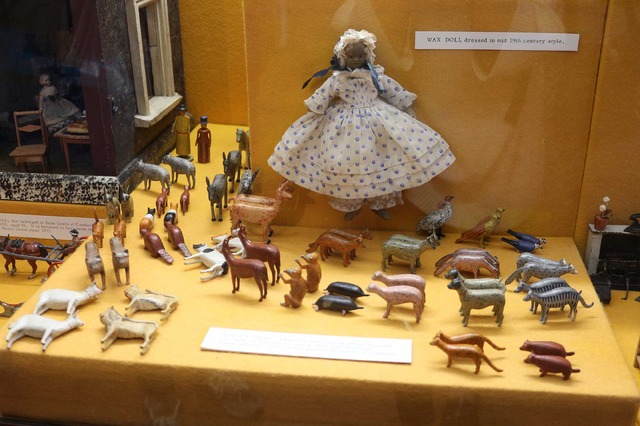 ギルフォードミュージアム／アリスのはじまりを紐解く旅＜ギルフォード編＞