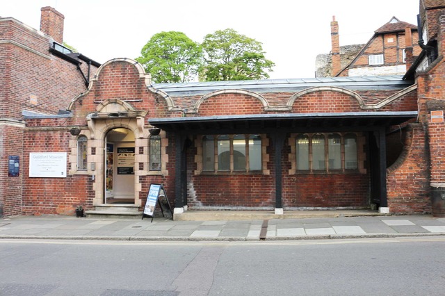 ギルフォードミュージアム／アリスのはじまりを紐解く旅＜ギルフォード編＞