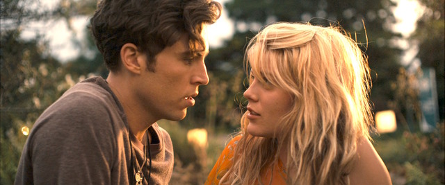 『フラワーショウ！』 (C)2014 Crow’s Nest Productions