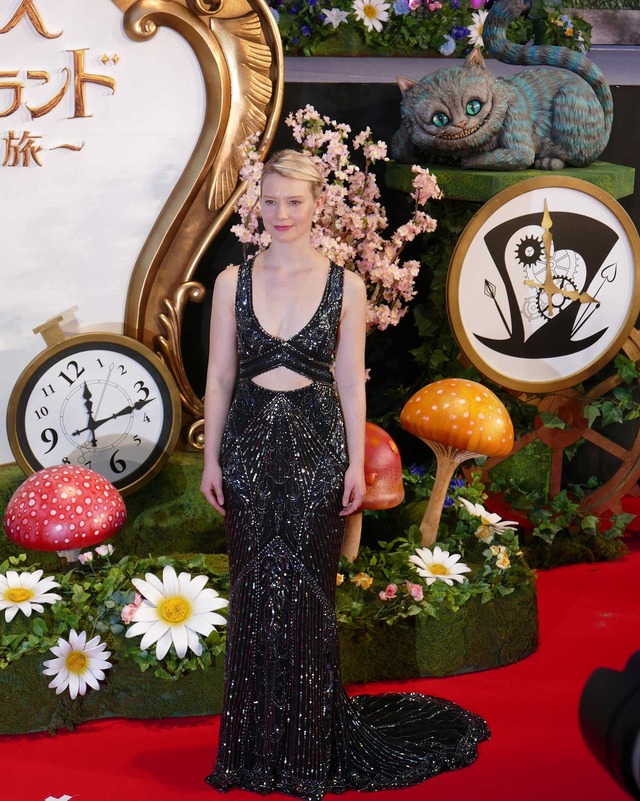 ミア・ワシコウスカ／『アリス・イン・ワンダーランド／時間の旅』ジャパン・プレミア