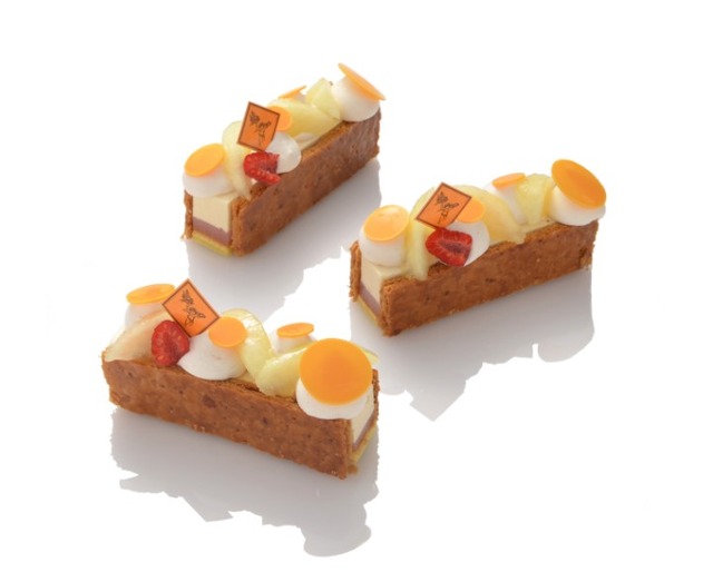 「ミルフイユ・フィンガー ペーシュ」（756円）