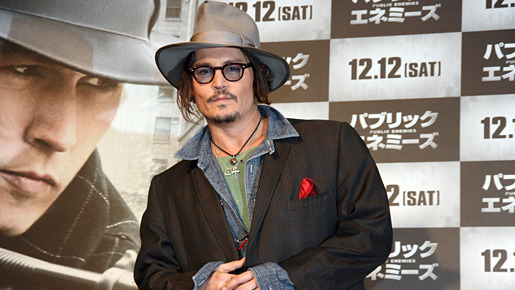 ハードだったと明かす銃撃戦にもご注目