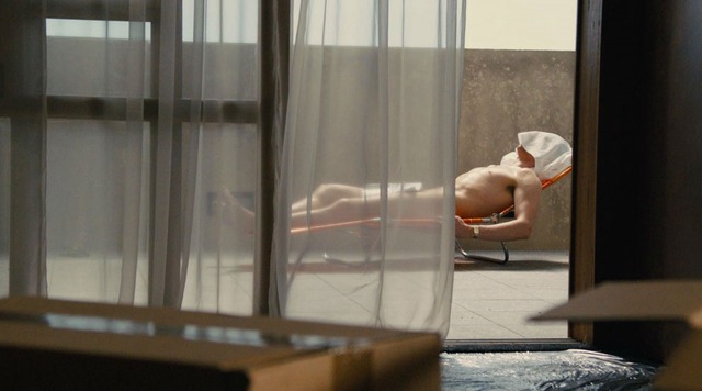 『ハイ・ライズ』（C）RPC HIGH-RISE LIMITED / THE BRITISH FILM INSTITUTE / CHANNEL FOUR TELEVISION CORPORATION 2015