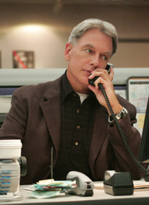 「NCIS　ネイビー犯罪捜査班」 -(C) 2009 CBS Studios Inc. All Right Reserved. CBS and related marks are trademarks of CBS Broadcasting Inc. All Right Reserved. TM, R & (C) by Paramount Pictures. All Right Reserved.