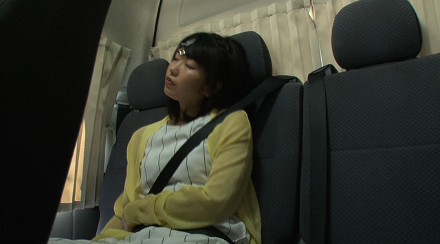 横山由依「情熱大陸」(C)TBS