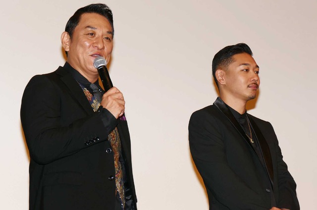 ピエール瀧＆YOUNG DAIS／『日本で一番悪い奴ら』初日舞台挨拶