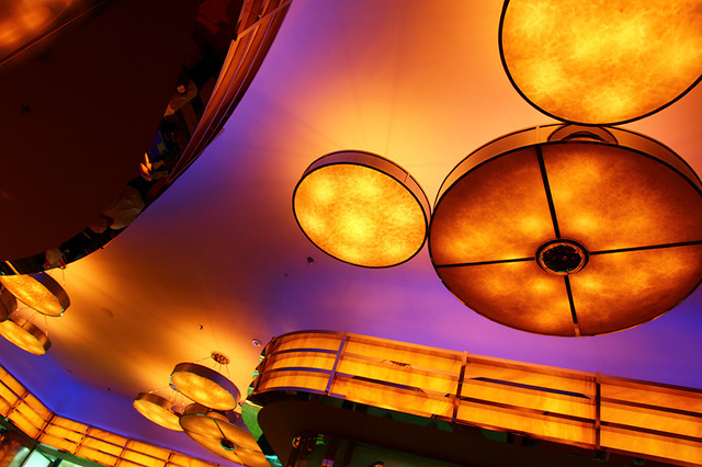 「ディズニー・ハリウッド・ホテル」の「シェフ・ミッキー」(C) Disney (C) Disney/Lucasfilm Ltd. (C) & TM Lucasfilm Ltd.