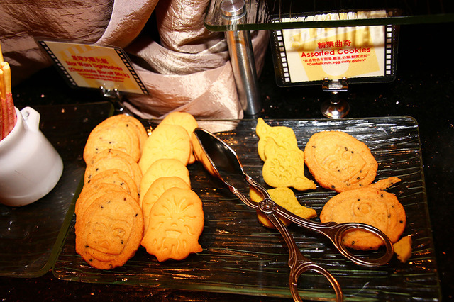 『スター・ウォーズ』仕様／「ディズニー・ハリウッド・ホテル」の「シェフ・ミッキー」(C) Disney (C) Disney/Lucasfilm Ltd. (C) & TM Lucasfilm Ltd.