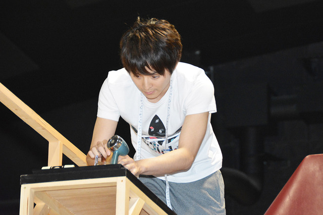 小池徹平日本版「キンキーブーツ」の稽古場公開