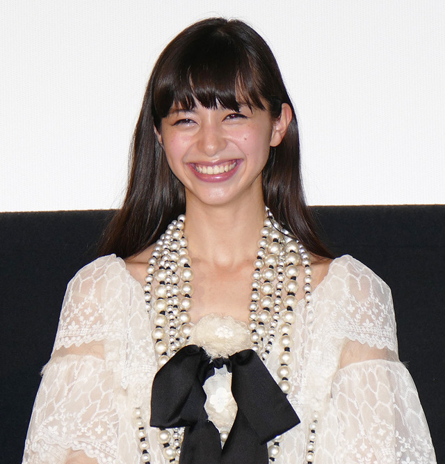 中条あやみ／『セトウツミ』初日舞台挨拶