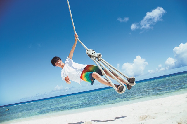 「山本涼介ファースト写真集」（仮） （C)東京ニュース通信社