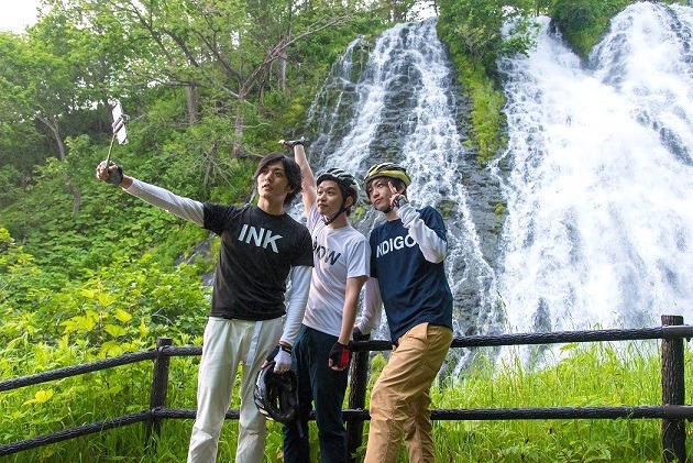 千葉雄大＆久保田悠来＆磯崎亮太／「男子旅」オフショット　-(C)Dlife