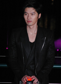 海上噴水に点灯