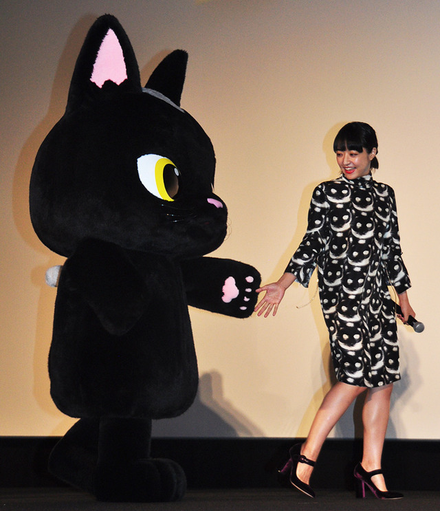 井上真央『ルドルフとイッパイアッテナ』舞台挨拶