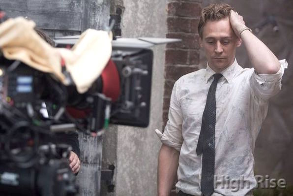 『ハイ・ライズ』（C）RPC HIGH-RISE LIMITED / THE BRITISH FILM INSTITUTE / CHANNEL FOUR TELEVISION CORPORATION 2015