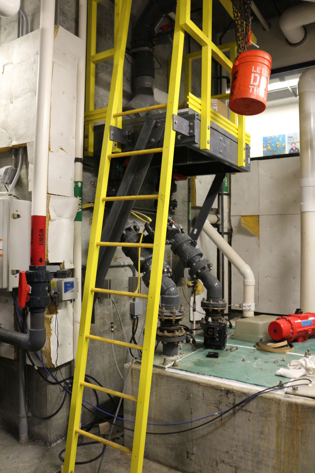 モントレーベイ水族館のバックヤード